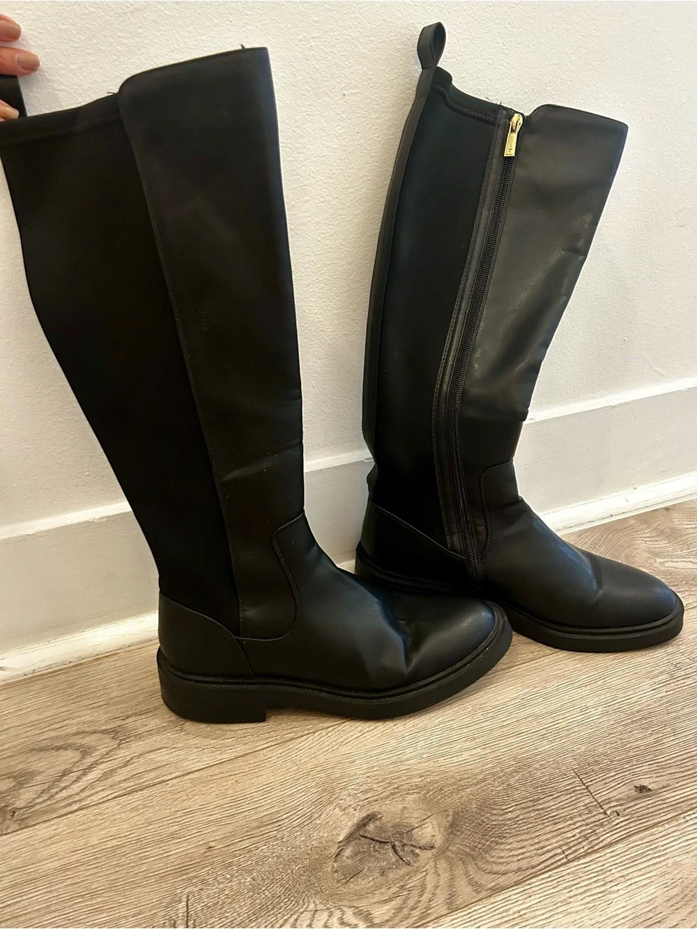 Classic Black Knee-High Leather Boots - Reaction by Kennet Cole